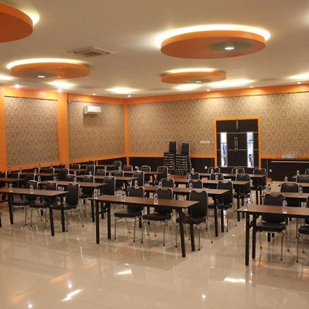 Hannah Hotel Syariah Painan Exterior photo