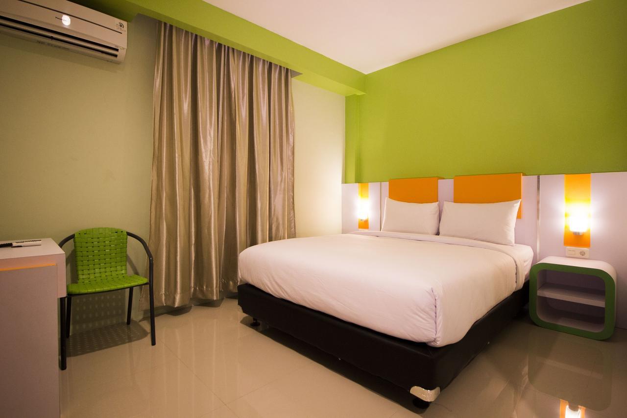 Hannah Hotel Syariah Painan Exterior photo